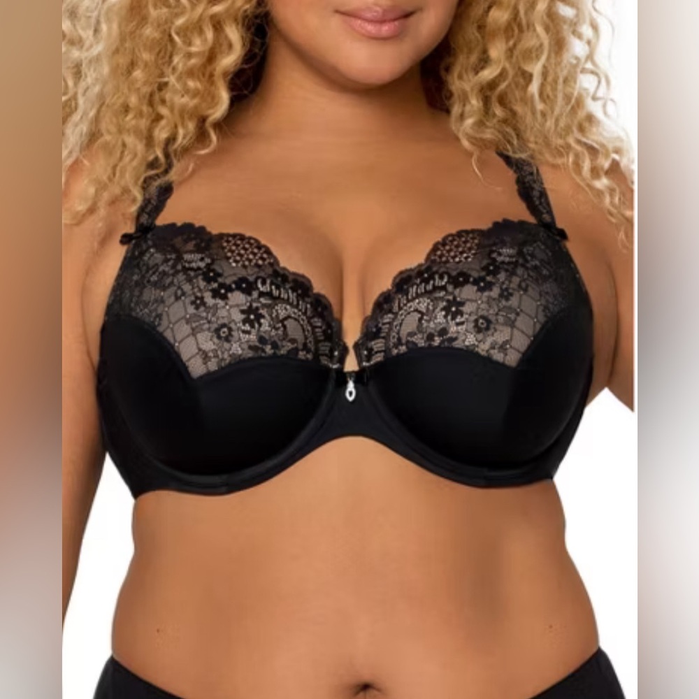 NWOT Curvy Couture 38DD Tulip Lace Push-up Black Bra